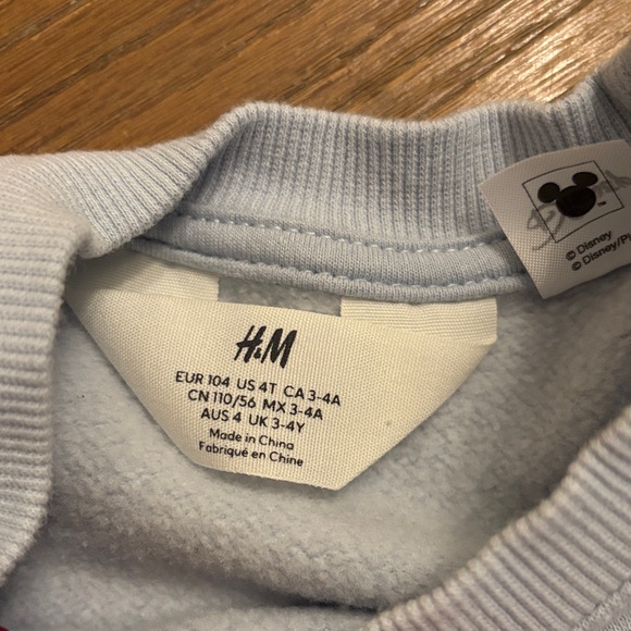 Disney H&M Light Blue Sweatshirt - Picture 2 of 4